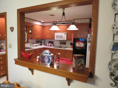 1152 S Forge Rd, Palmyra, PA 17078 - photo 4