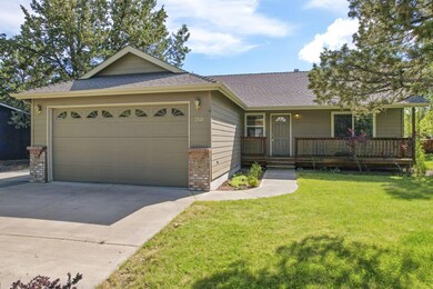 1-web-or-mls-2510 NE Ocker Dr-6