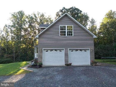 159 Otter Ln, Berkeley Springs, WV 25411 - photo 5