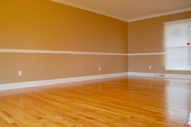 2725 Cardinal Dr, East Chicago, IN 46312 - photo 6