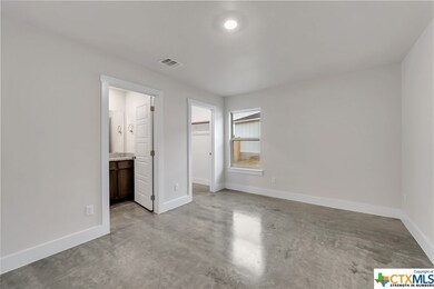 1018 Lexington Dr, Copperas Cove, TX 76522 - photo 6