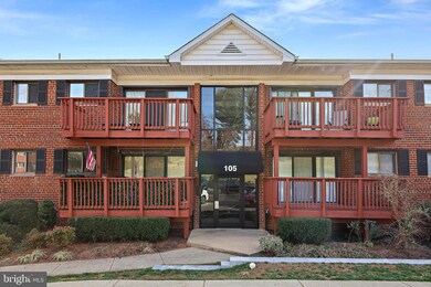 105 Skyhill Rd unit 1, Alexandria, VA 22314 - photo 2