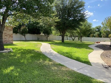 2206 Riverwood Dr, Weatherford, TX 76087 - photo 6