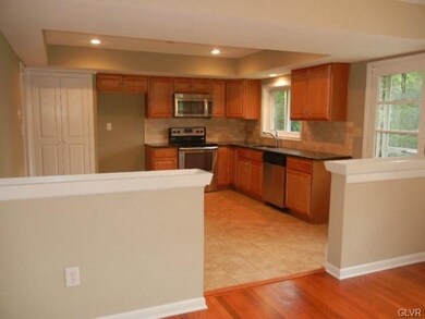 2230 East Blvd, Bethlehem, PA 18017 - photo 6