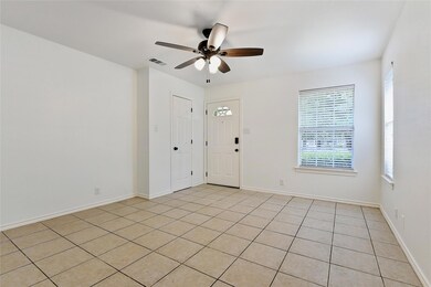 1014 W Coffin St unit 101, Denison, TX 75020 - photo 5
