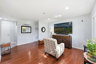 767 E Whispering Oaks Dr unit 15, Palatine, IL 60074 - photo 5