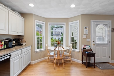 5 Royal St, Winchester, MA 01890 - photo 4