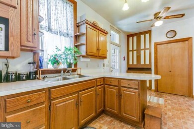 161 N 4th St, Newport, PA 17074 - photo 3