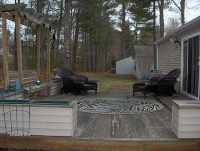 3202 Oak Point Dr, Middleboro, MA 02346 - photo 4
