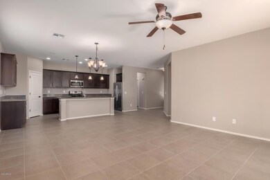 Tether Great Room to Kitchen