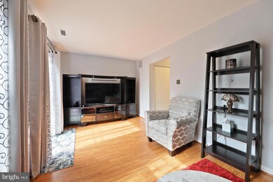 1582 Karen Blvd, District Heights, MD 20747 - photo 5