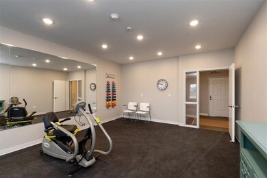 3550 Stone Creek Cir SW unit 310, Cedar Rapids, IA 52404 - photo 7