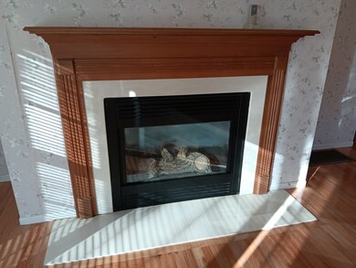 4901 Oak Point Dr, Middleborough, MA 02346 - photo 6