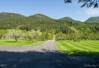 23320Hwy93S-608