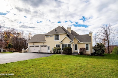 102 O'Connor Dr, Moosic, PA 18507 - photo 3