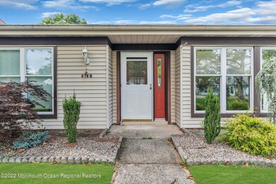 818B Liverpool Cir unit B, Manchester, NJ 08759 - photo 3