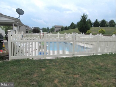 1831 Bell Ave, Chambersburg, PA 17202 - photo 3