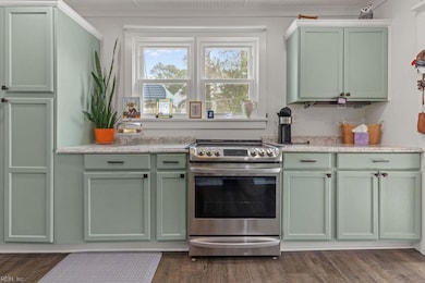 1121 Clay St, Franklin, VA 23851 - photo 7