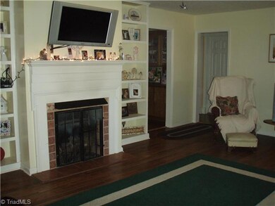 2178 Zoo Pkwy, Asheboro, NC 27205 - photo 2