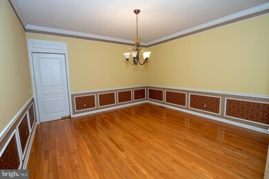 349 E Armstrong Dr, Fountainville, PA 18923 - photo 2