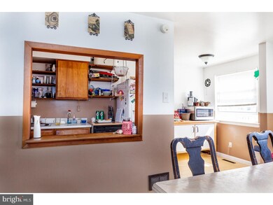 858 Andover Rd, Lansdale, PA 19446 - photo 4