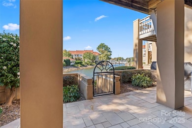 18009 Kings Point Dr unit M, Cornelius, NC 28031 - photo 5