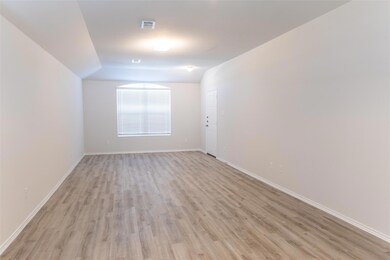 3301 Sonoma Trail, Ennis, TX 75119 - photo 6