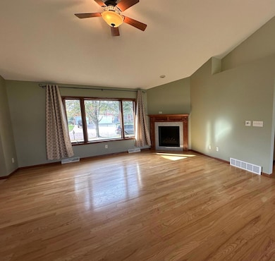 1545 Birka Ln, Onalaska, WI 54650 - photo 5