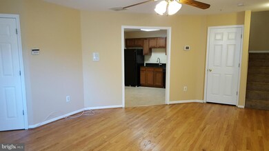9215 Leigh Choice Ct, Owings Mills, MD 21117 - photo 4