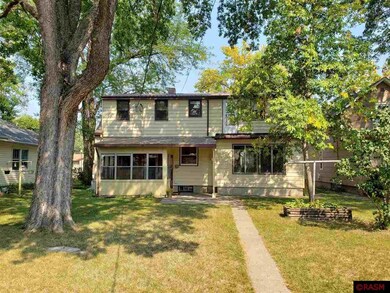 1315 N German St, New Ulm, MN 56073 - photo 4