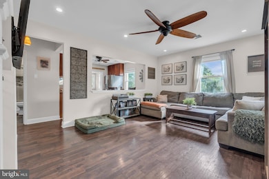 393 Collier Ave, Trenton, NJ 08619 - photo 2