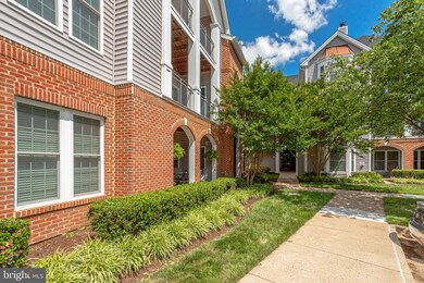20419 Riverbend Square unit 203, Sterling, VA 20165 - photo 2