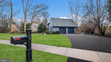 280 N Tamenend Ave, Doylestown, PA 18901 - photo 2