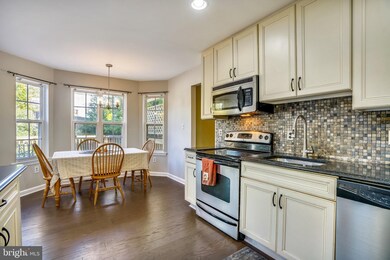 411 Hawkridge Ln, Sykesville, MD 21784 - photo 6