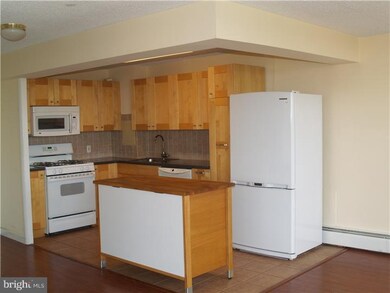 Radnor House unit 724, Bryn Mawr, PA 19010 - photo 4