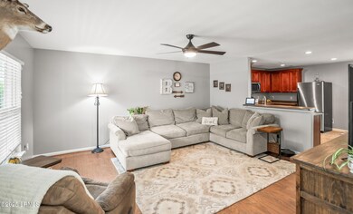 31 Shadow Moss Dr, Beaufort, SC 29906 - photo 6