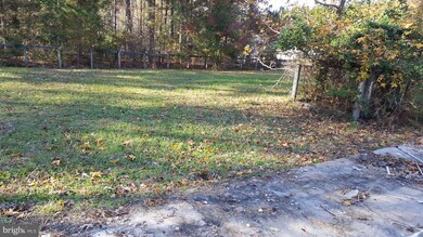 367 Monticello Dr, Colonial Beach, VA 22443 - photo 6