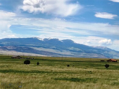 Looking towards the Tobacco Root Mountains