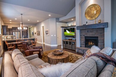2630 NW Boulder Ridge Loop, Bend