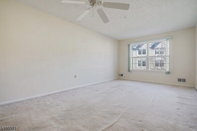 51 Guisborough Way, Edison, NJ 08820 - photo 5