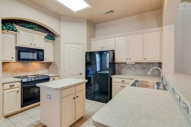 8212 Bridge St, North Richland Hills, TX 76180 - photo 7