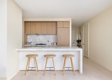 Eastlight unit 25A, New York, NY 10016 - photo 4