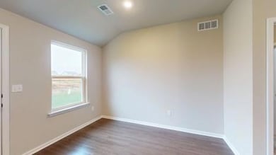 893 N Buckeye St, Gardner, KS 66030 - photo 2