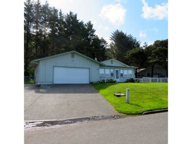 30401 Hillside Terrace, Gold Beach, OR 97444 - photo 3