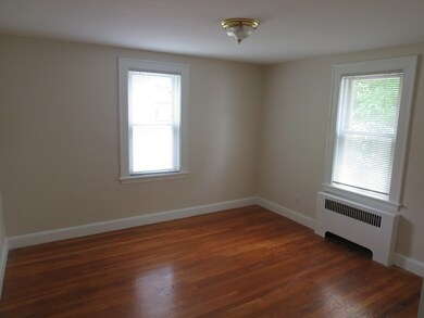 53 Fuller St unit 1, Waltham, MA 02453 - photo 4