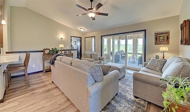 4420 Banar Ave SW, Cedar Rapids, IA 52404 - photo 3