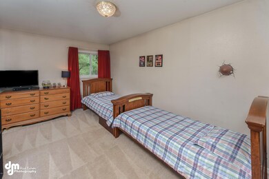 Bedroom 3_8230-FULL