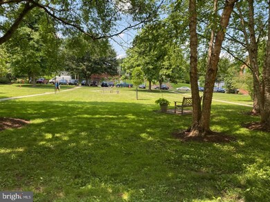 2406 Colston Dr unit 102, Silver Spring, MD 20910 - photo 4