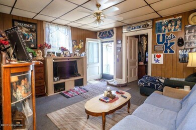 223 S Spring St-14
