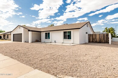 2364 E Holmes Ave, Mesa, AZ 85204 - photo 3